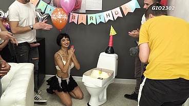 Behind the scenes #122, Candy Scott, Anna de Ville, Emily Bellexx and others. More info in description XF222