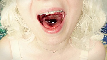 mukbang fetish video - food (eating) (Arya Grander)
