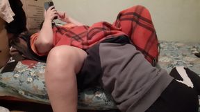 My Shy Girlfriend Crawled Under the Covers and Woke Me up with Cunnilingus