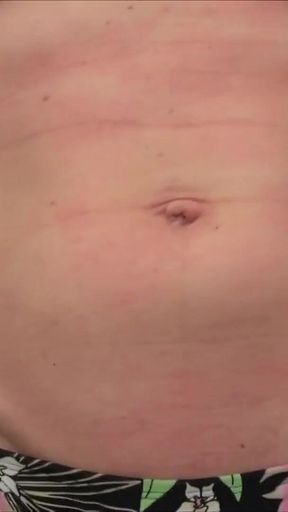 Milf Nikki Belly Solo