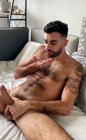 Bigboi_eli Solo Jerking &amp; Huge Cumshot