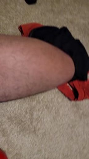 SILLY 18YR OLD FUCKS FIRE EXTINGUISHER TILL IT POPS (4K)