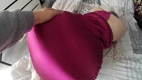 i touch the huge ass of a french pawg lying in bed