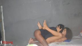 daniela santos recebe a visita do seu vizinho boydotado97 e ele acaba querendo e metendo muito nela bem gostosinho.