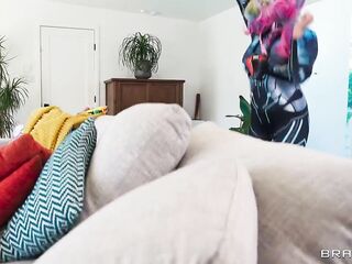 Brazzers - Kali Roses, and Charli Phoenix Get Teabagged and Love It in Raunchy trio