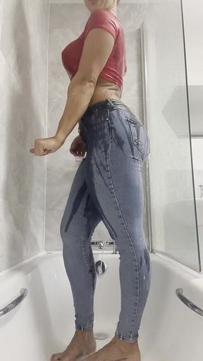 Muscle Posing Abs, Wet Steamy Shower Wet T-shirt