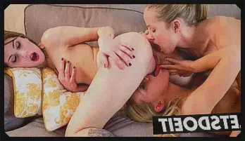 Hungarian Beauties in Sensual Lesbian Threesome