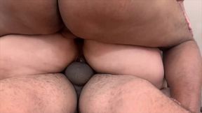 destruindo os buracos da gordinha ate ela chorar - brazilian gang bang - mr. rola - mrolablaster