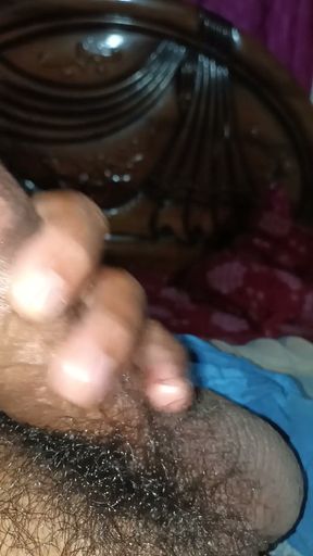 Indian Desi boy to handjob video session - 2   Clip 1