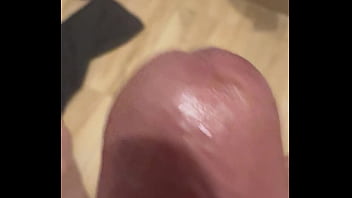 MEGA CABEZA DE PENE S&Uacute_PER INCHADA Y GORDA A PUNTO DE ESTALLAR