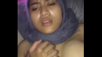 Dinda Hijab hyper viral ngentot pacar kontol gede