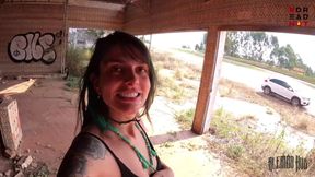 I Found an Abandoned Building on the Road and Took a Hottie with Dreadlocks to Fuck Her Right There