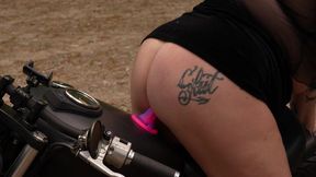 Public Masturbation on my MOTORCYCLE