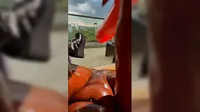 Squirting like a water fountain after the hard Strokes