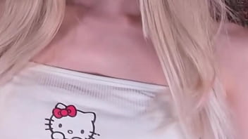 Sweet Eaton Wearing Fitted White Leggings