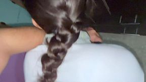 ella solo quiere por el chiquito porque le gusta mas. chavita timida bien caliente!!