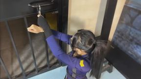 The Captured Beautiful Detective 01