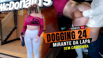 Depois do McDonalds uma putaria em p&uacute_blico com Desconhecidos no Mirante da Lapa - Cristina Almeida | Dogging 24