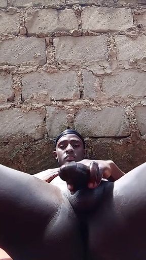 Twink with a Big Black Dick Jerks off in a Hot Vedio Out in Public as Neighbours Watch