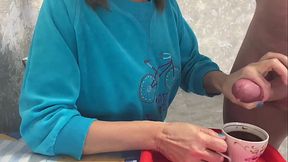 Оld lady drinks coffee with cum very tasty food fetish bdsm