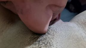 toquei siririca para uma safada na praia.