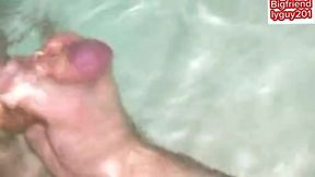 amateur guy cumming underwater while moaning and masturbating his big dick