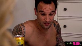 Mackenzie Moss tells her Stepbro, "I'll be a good little slut for you!" S10:E4