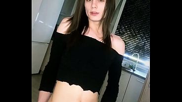 Amateur Trans Cumming in a Glass