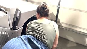 Madisin Lee MILF Blowjob in I Love the Smell of Diesel