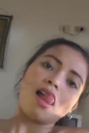 Asiansexdiary Natural Pinay Beauty Tries Big Foreign Cock