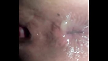 Implorando para o neg&atilde_o meter no meu cu pra eu conseguir gozar