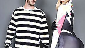 ”TEEN CURVES Superhero - Daisy Stone”