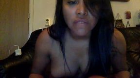 African Cindy Spreads Her Legs and Plays