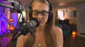 MILF with hairy bush reads hot erotic tale