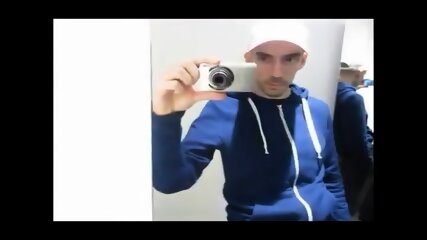 Jerking and cumming in dressing room