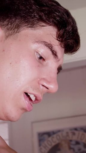 Real Estate Agent Fucks His Busty Arab Client Yasmina Khan