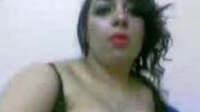 Clown faced brunette webcam bitchie fatso showed off her boobies