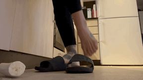 GIRL CRUSHING BANANA UNDER HER FEET - MOV Mobile Version