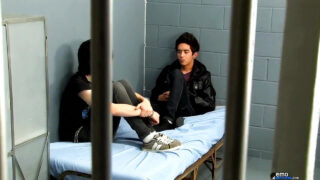 Amatőr fiatal tini Jason Alcok és Tyler Bolt anális szexet kezdenek