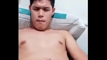 Filipino twink jerking off 3