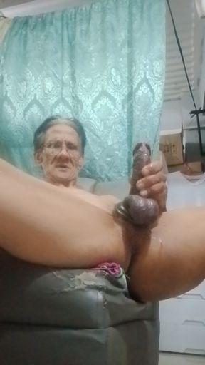 This night I play myself for pleasured.