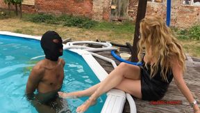 Miss Suzanna Maxwell - Dunking My Degenerate (HD 1080p MP4)