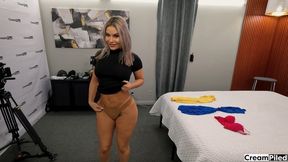 Watch the busty, big butt blonde get ready for her gangbang