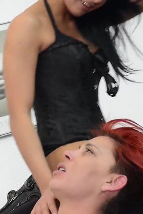 Hand - by Arabian Domina Cecilia and Her Slave