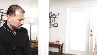 Blondie Bombshell Blowjob & Deepthroat - Proffesional Pornstar Fucks Older Man