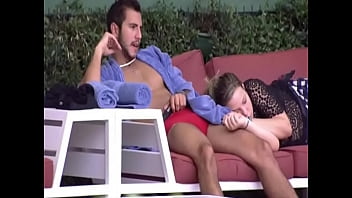 bbb16 matheus de sunga vermelha