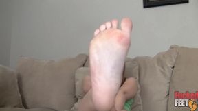 asia zo foot jobs & milks him! she got the nicest perky tits & feet!