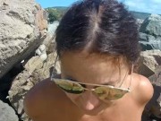Красивая история милфы на море (позирование и немного минета)