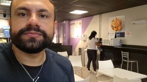 foda noturna na cidade: ela se exibe e toma pau na praca!