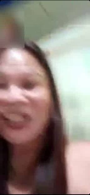 Pinay mom video call sex